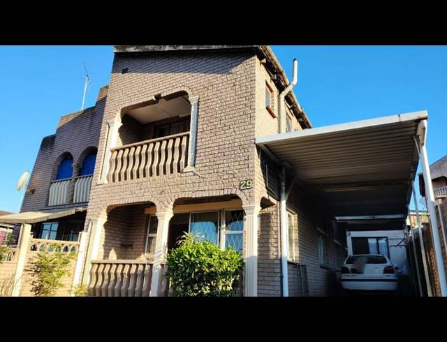 3 BEDROOM HOUSE FOR SALE IN WOODHURST